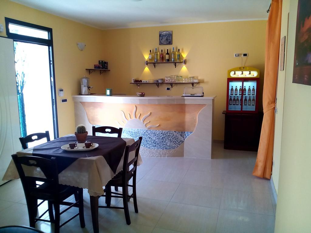 B&B Trullo Di Mare ตอร์ริเชลลา ภายนอก รูปภาพ